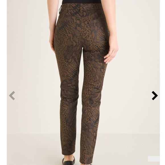 Chico's Brown Coated Animal Snakeskin Print Jeggings Size 8 - Picture 4 of 10